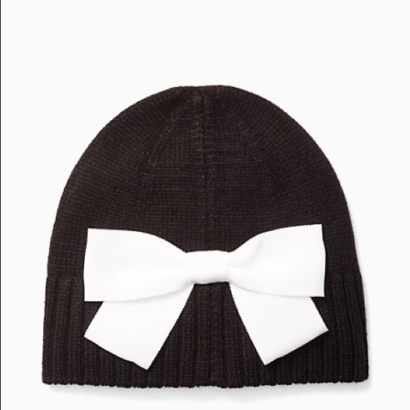 ♠️Kate Spade Muffler/Hat with Grosgrain Bow Set♠️ - Picture 3 of 3